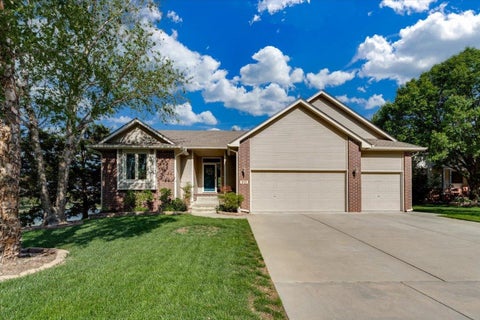 Homes For Sale - 512 S Decker St<br/> Wichita, KS 67235