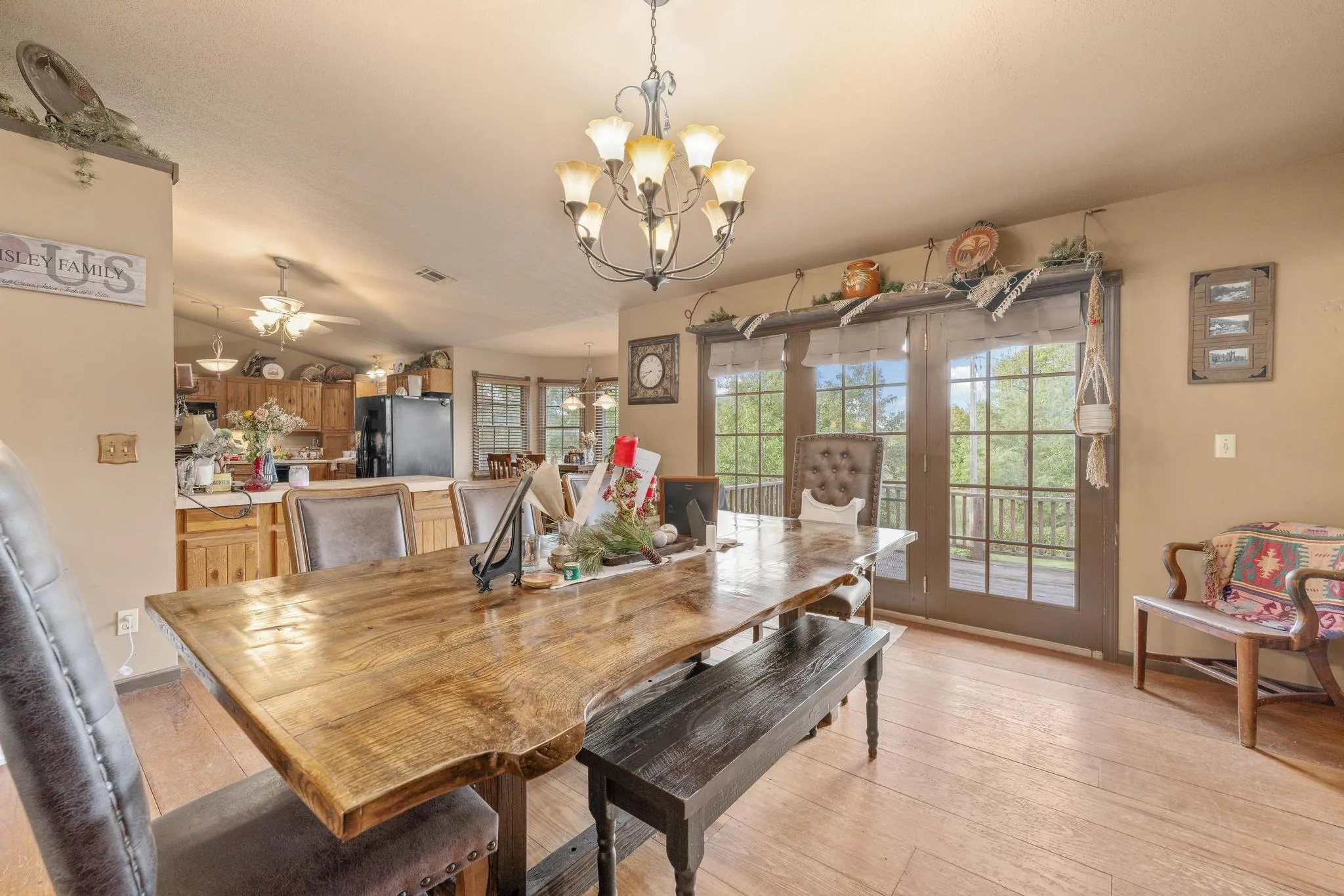 Caldwell, Kansas 67022, United States, 5 Bedrooms Bedrooms, ,3 BathroomsBathrooms,Residential,Active,239391