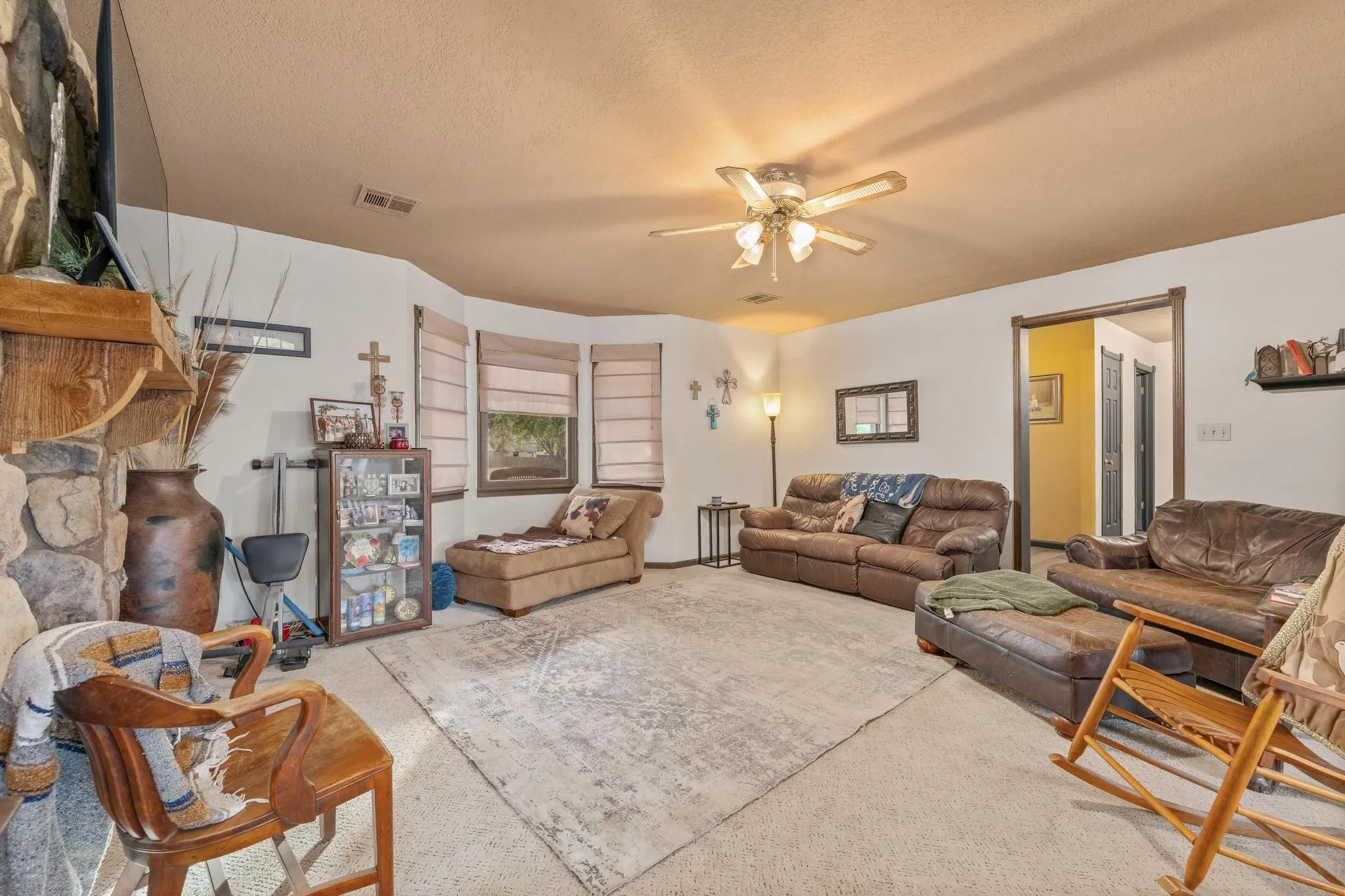 Caldwell, Kansas 67022, United States, 5 Bedrooms Bedrooms, ,3 BathroomsBathrooms,Residential,Active,239391