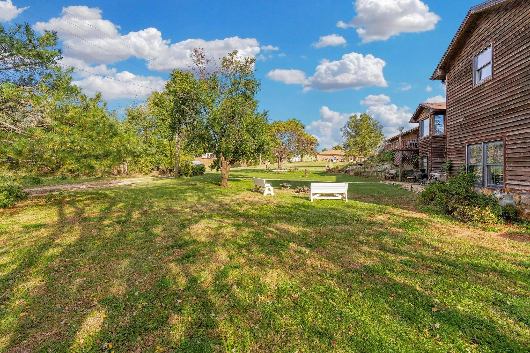 Caldwell, Kansas 67022, United States, 5 Bedrooms Bedrooms, ,3 BathroomsBathrooms,Residential,Active,239391