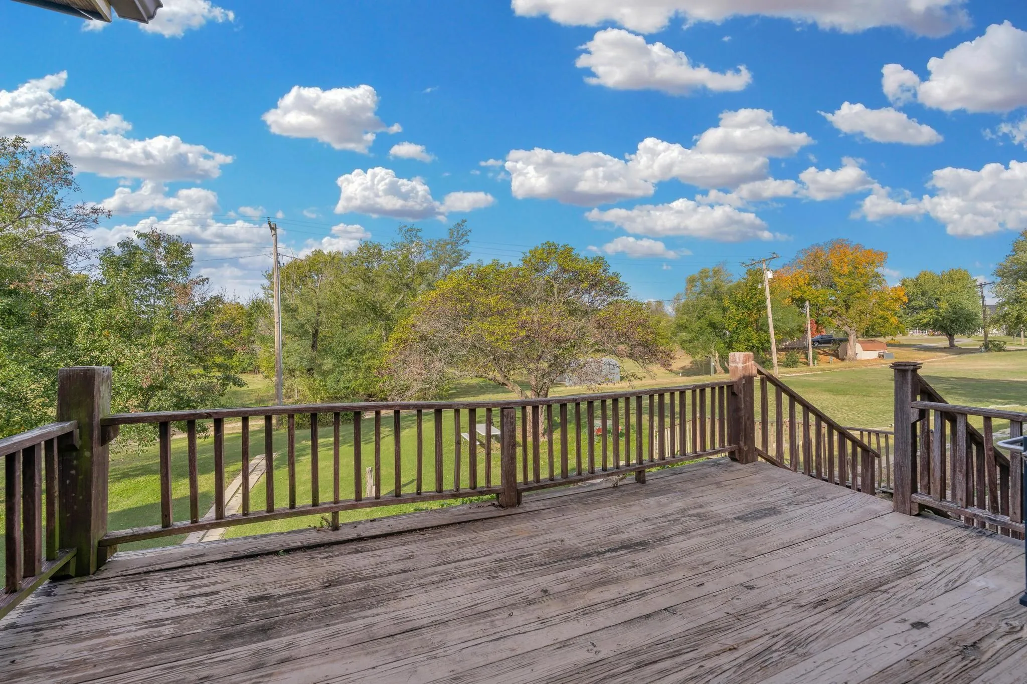 Caldwell, Kansas 67022, United States, 5 Bedrooms Bedrooms, ,3 BathroomsBathrooms,Residential,Active,239391