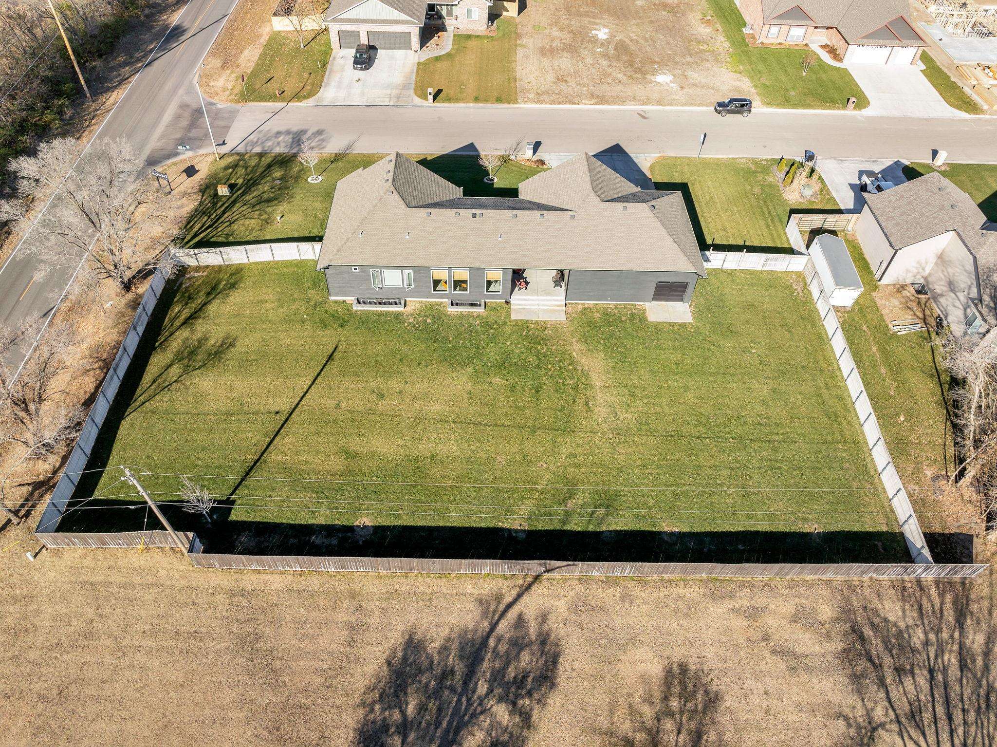 107 E River Birch St, Haysville, Kansas image 34