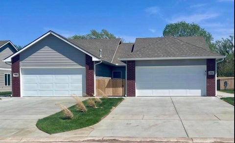 Multifamily For Sale - 2613 S Flightline Circle<br/> Wichita, KS 67210