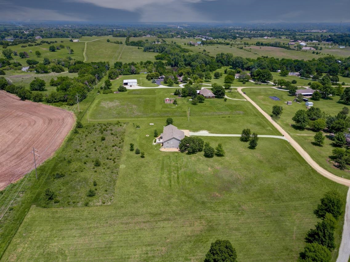 10 Leed Rd, Winfield, Kansas image 4