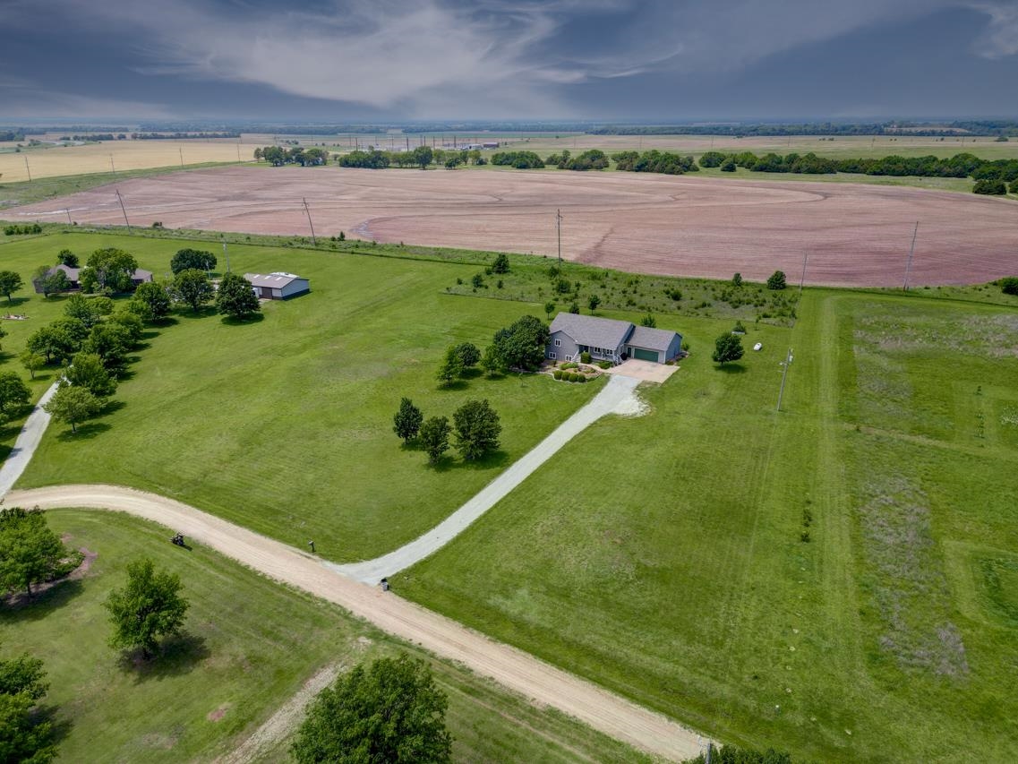10 Leed Rd, Winfield, Kansas image 3