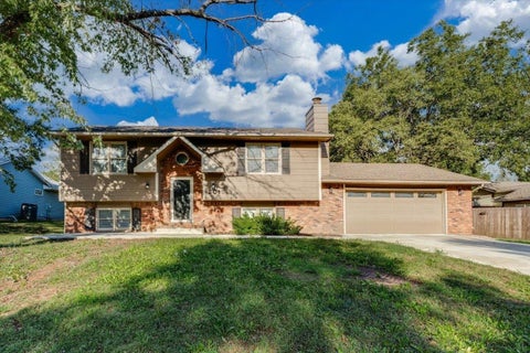 Photo of 2019 N Forest Park, Derby, KS 67037 (MLS # 680502)