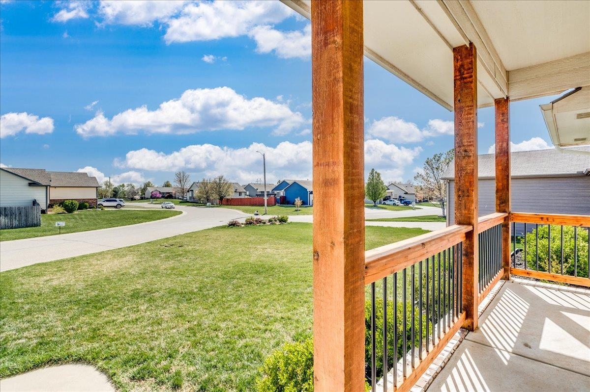 1820 E Cedar Tree St, Park City, Kansas image 30
