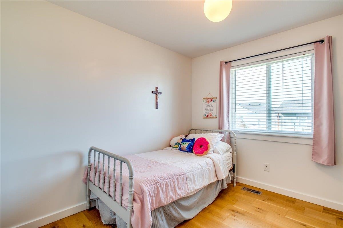 1820 E Cedar Tree St, Park City, Kansas image 21
