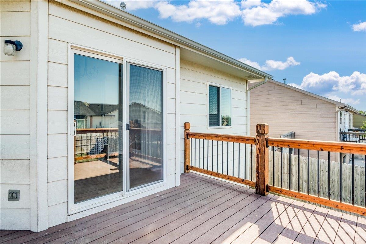 1820 E Cedar Tree St, Park City, Kansas image 35