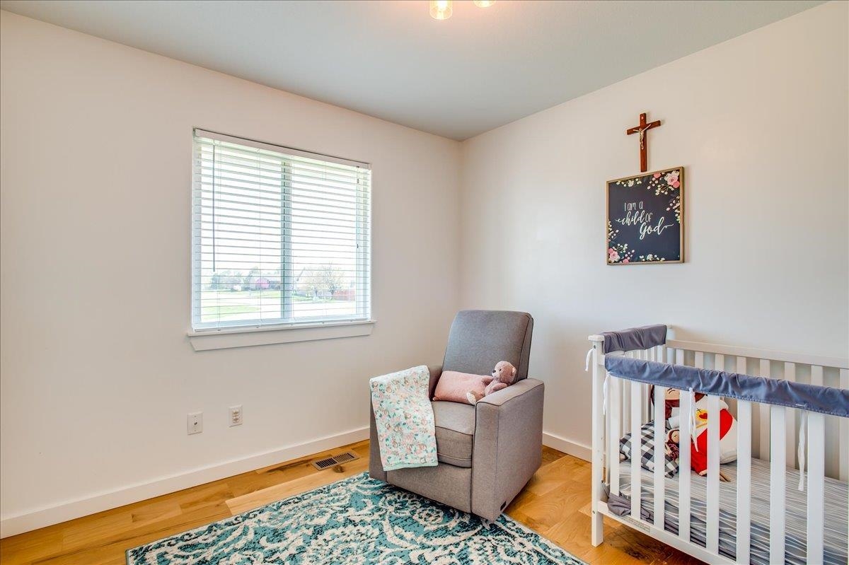 1820 E Cedar Tree St, Park City, Kansas image 22