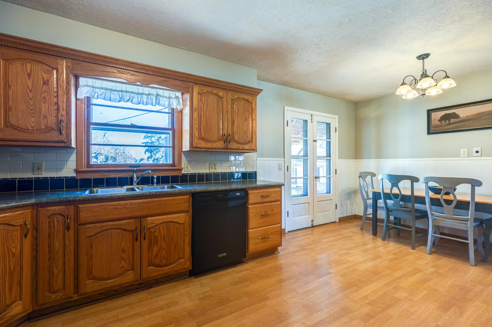 1413 Lewis Ave, Salina, Kansas image 12