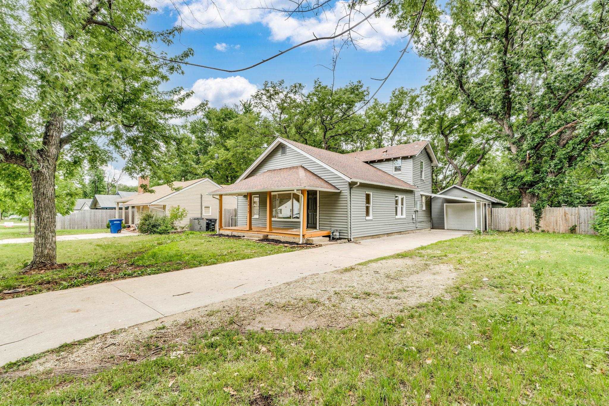 1417 N Dearborn St, Augusta, Kansas image 34