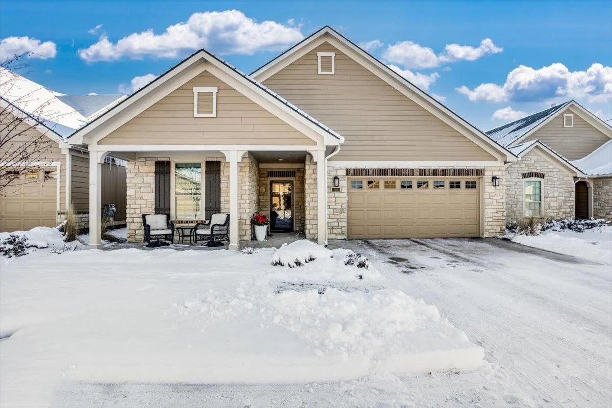 Derby, Kansas 67037, United States, 2 Bedrooms Bedrooms, ,2 BathroomsBathrooms,Residential,Pending,19961