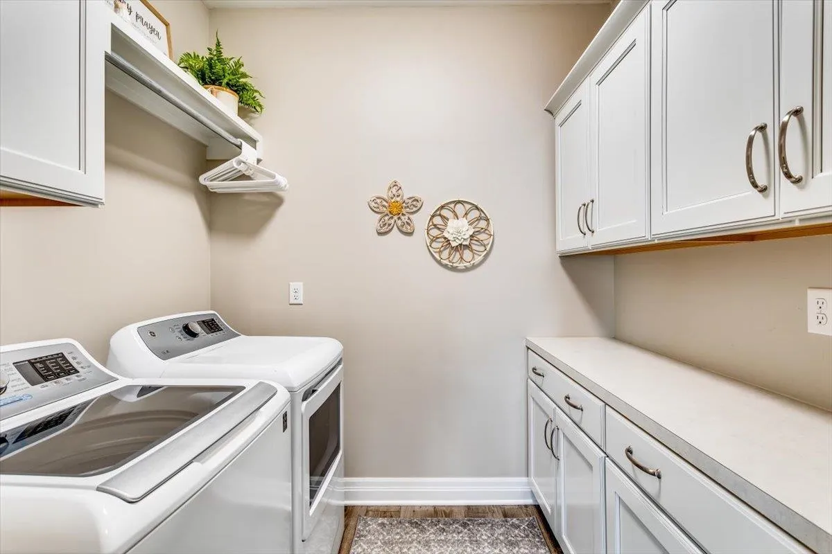 Derby, Kansas 67037, United States, 2 Bedrooms Bedrooms, ,2 BathroomsBathrooms,Residential,Pending,19961