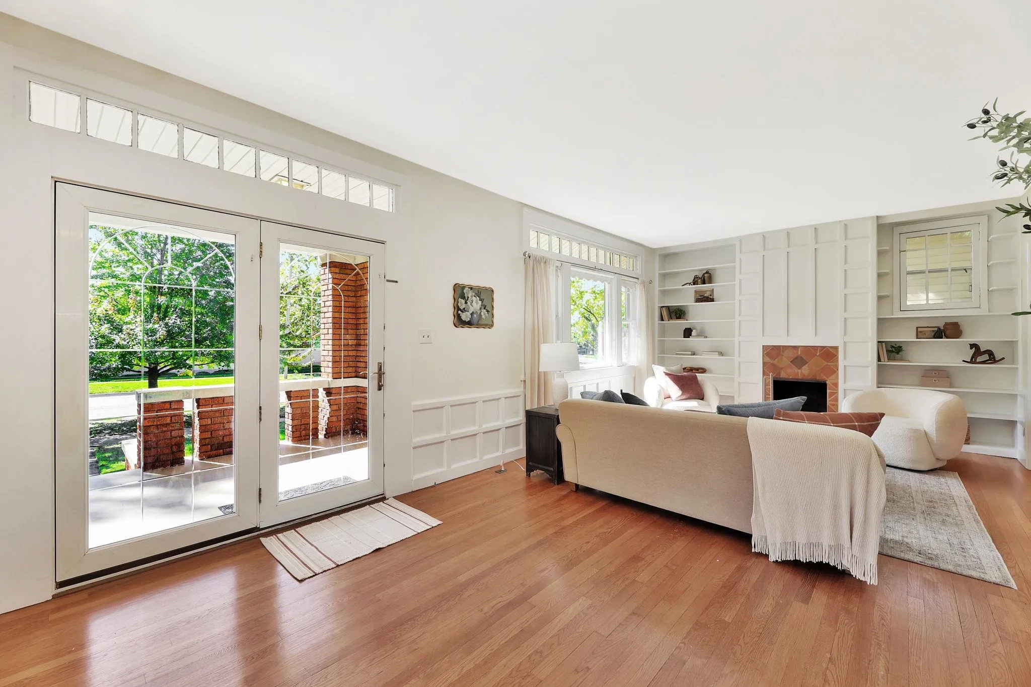 Wichita, Kansas 67208, United States, 3 Bedrooms Bedrooms, ,2 BathroomsBathrooms,Residential,Pending,38305