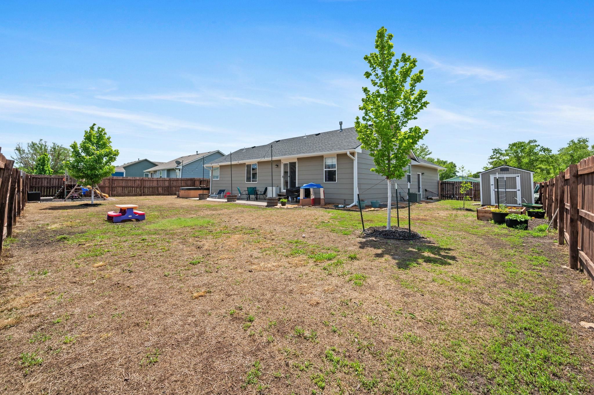 424 Wheatridge Dr, Newton, Kansas image 26