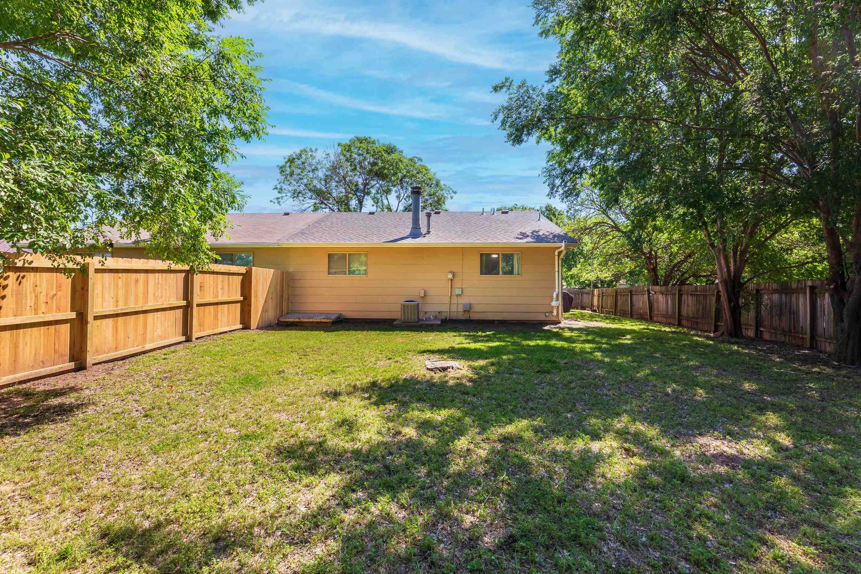 10324 W Merton Ct, Wichita, Kansas image 9