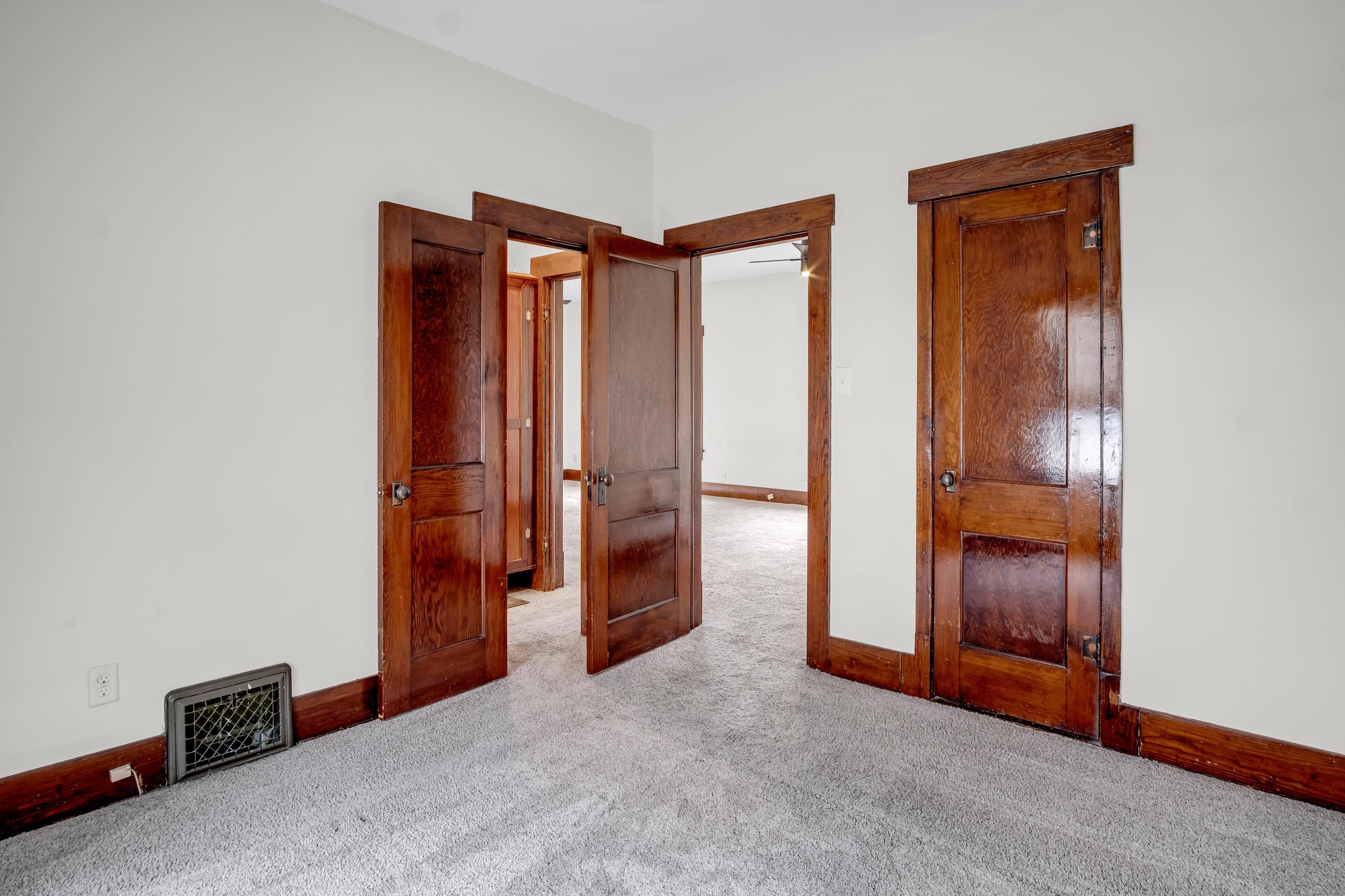 716 E 5th St, Newton, Kansas image 29