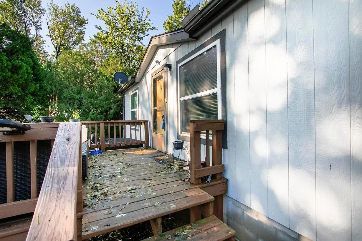 Sedgwick, Kansas 67135, United States, 3 Bedrooms Bedrooms, ,2 BathroomsBathrooms,Residential,Active,206178