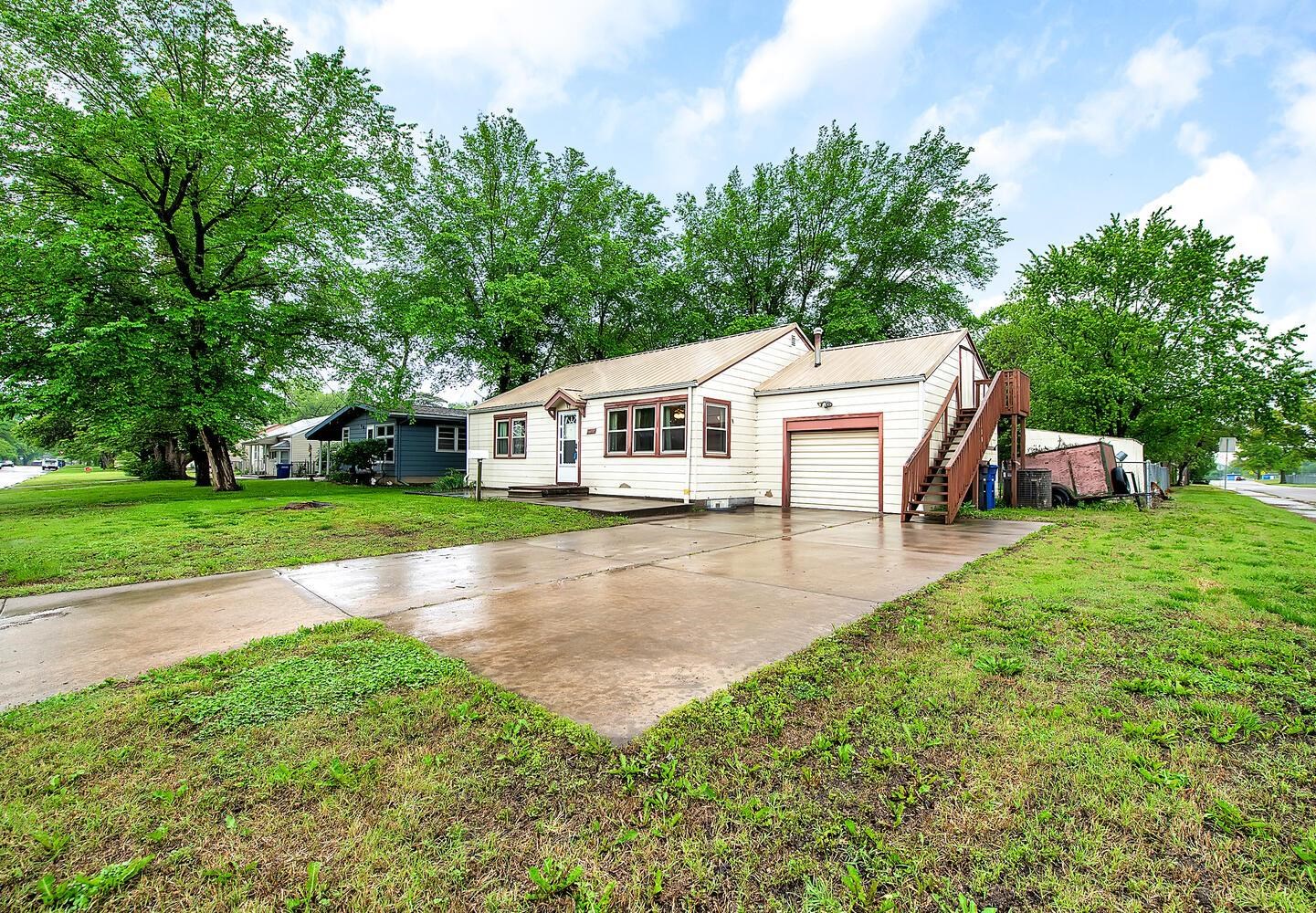 1729 Moyle St, Augusta, Kansas image 34