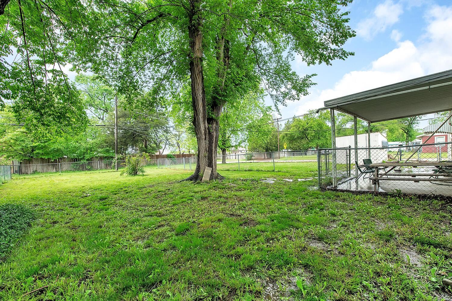 1729 Moyle St, Augusta, Kansas image 28