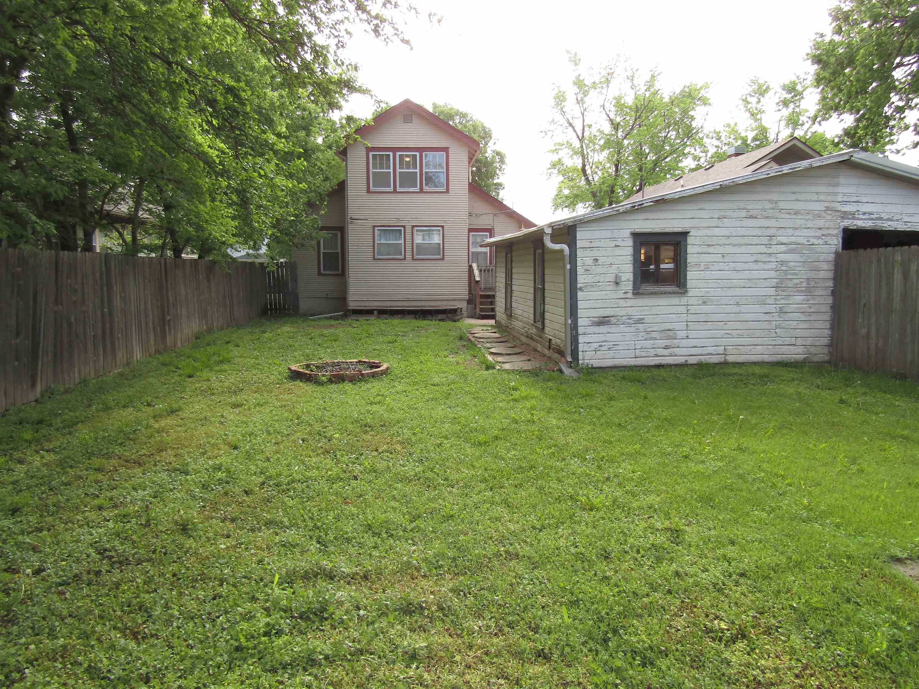 844 S 5th St, Salina, Kansas image 34