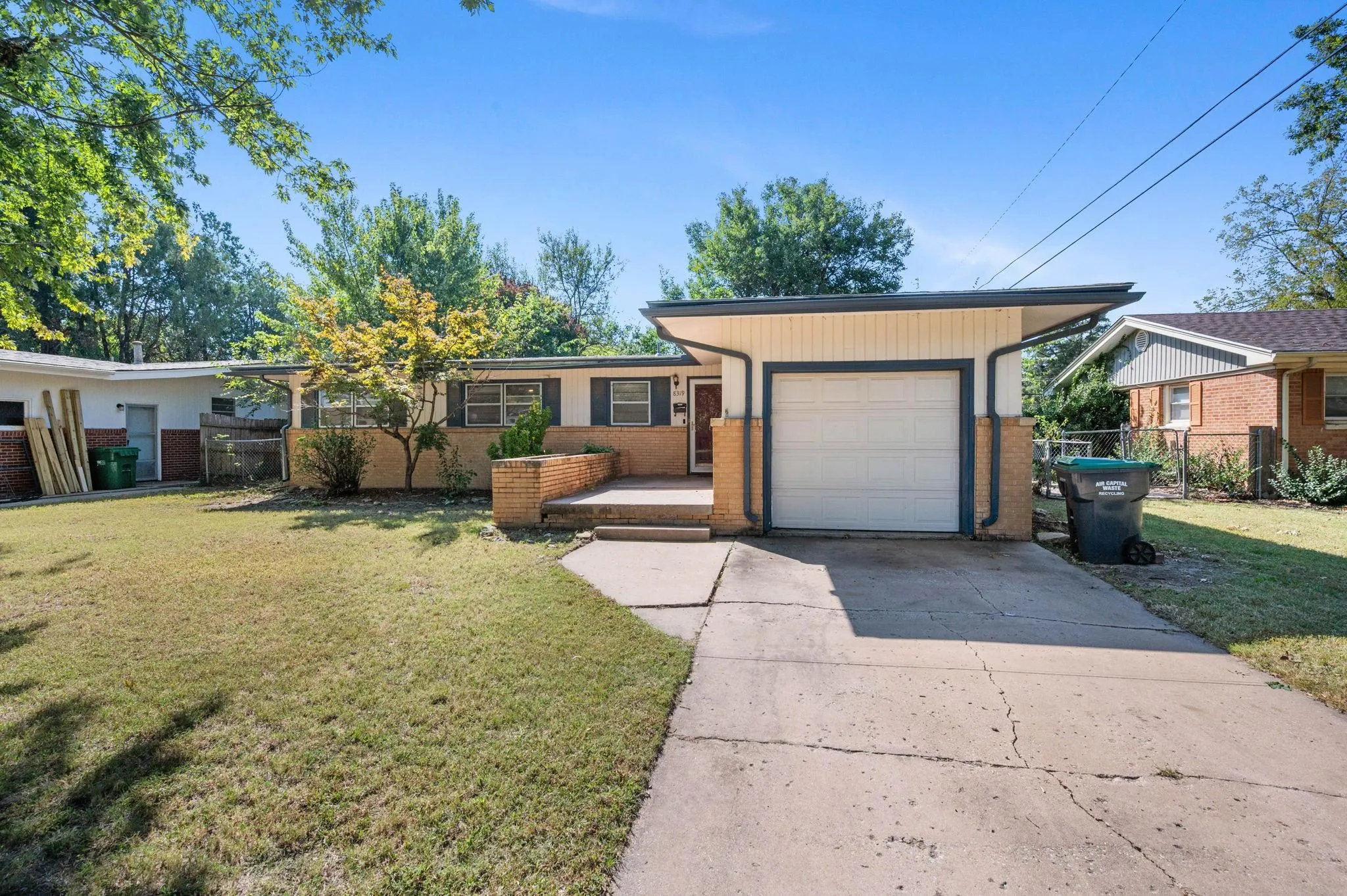 Wichita, Kansas 67207, United States, 3 Bedrooms Bedrooms, ,2 BathroomsBathrooms,Residential,Active,222293