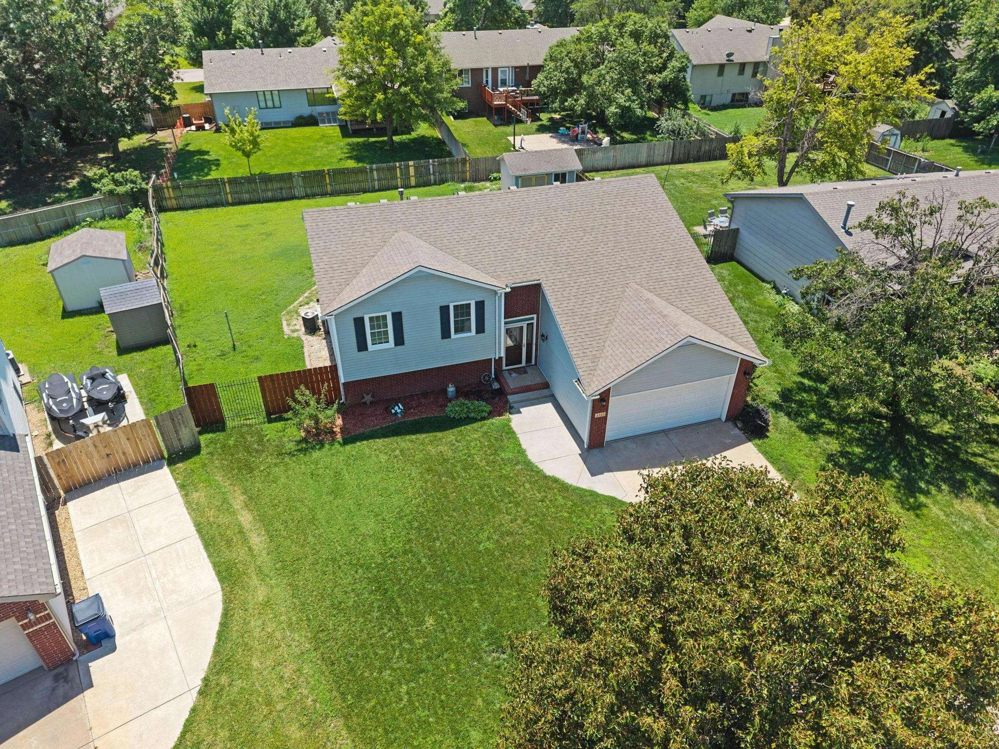 Wichita, Kansas 67205, United States, 4 Bedrooms Bedrooms, ,3 BathroomsBathrooms,Residential,Active,177555