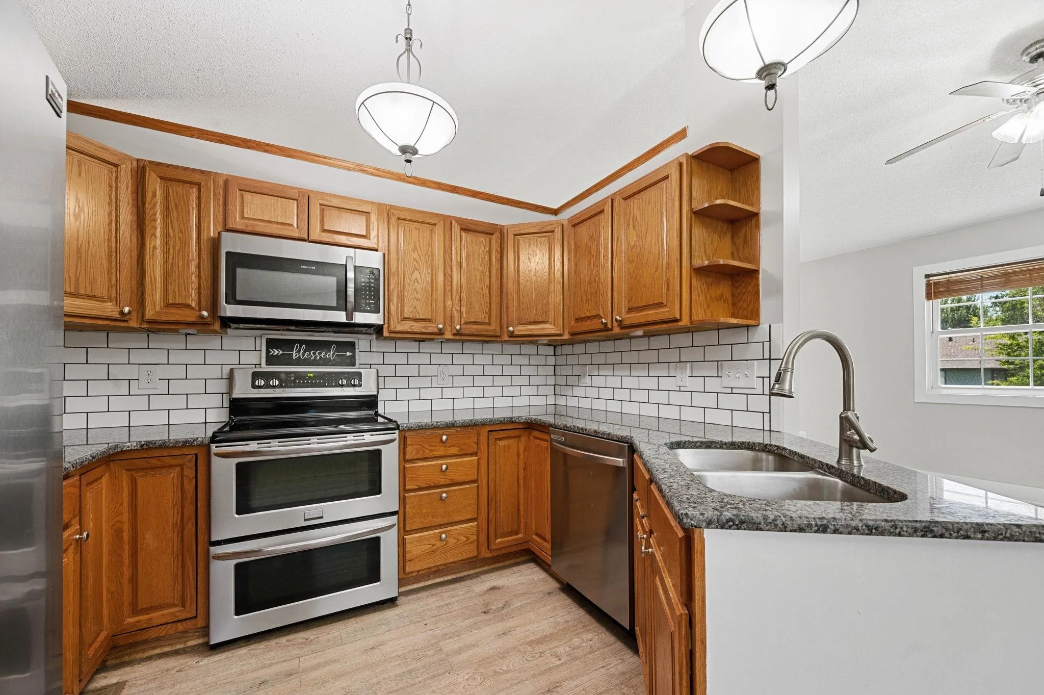 Wichita, Kansas 67205, United States, 4 Bedrooms Bedrooms, ,3 BathroomsBathrooms,Residential,Active,177555