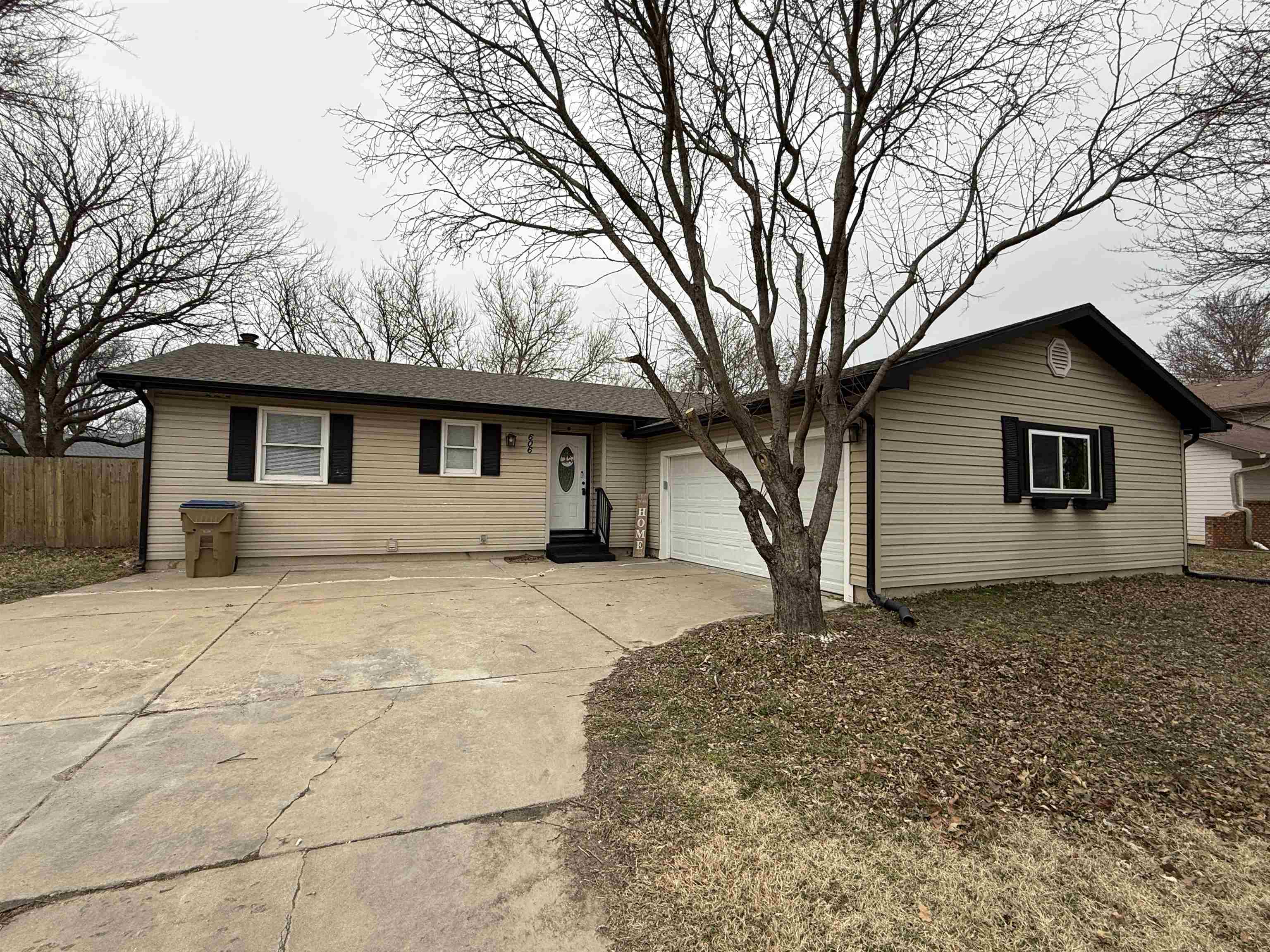 606 W Renee Dr, Andover, Kansas image 1