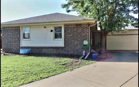 Homes For Sale - 9320 E Barron Cir<br/> Wichita, KS 67207