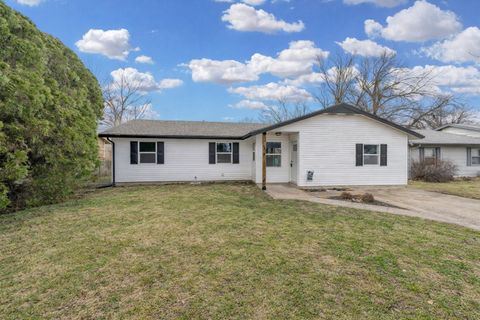 Homes For Sale - 626 N Gardner St<br/> Sumner County, Wellington, KS 67152