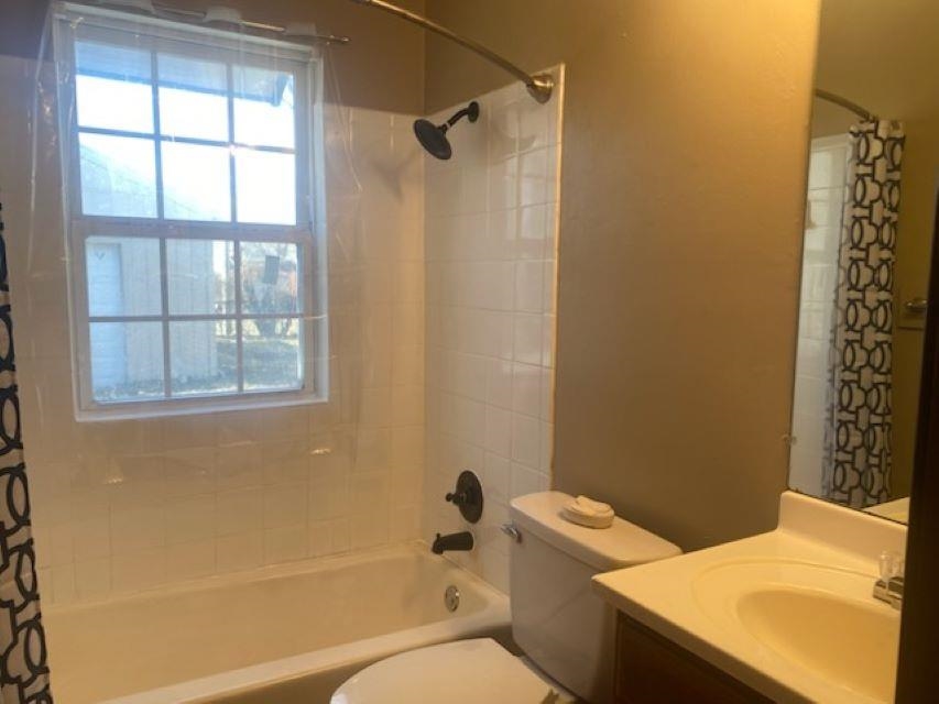 2425 S Mosley St, Wichita, Kansas image 13