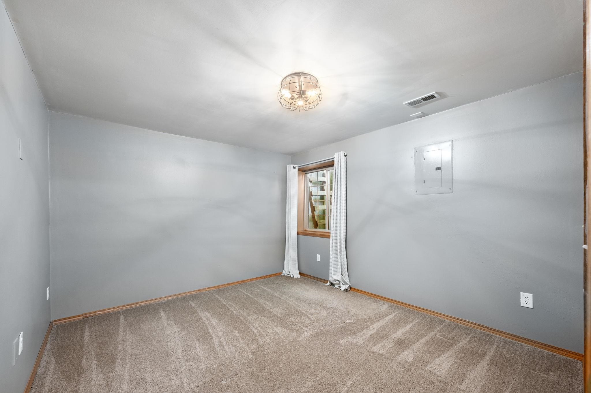 1601 N Robin Cir, Wichita, Virginia image 22
