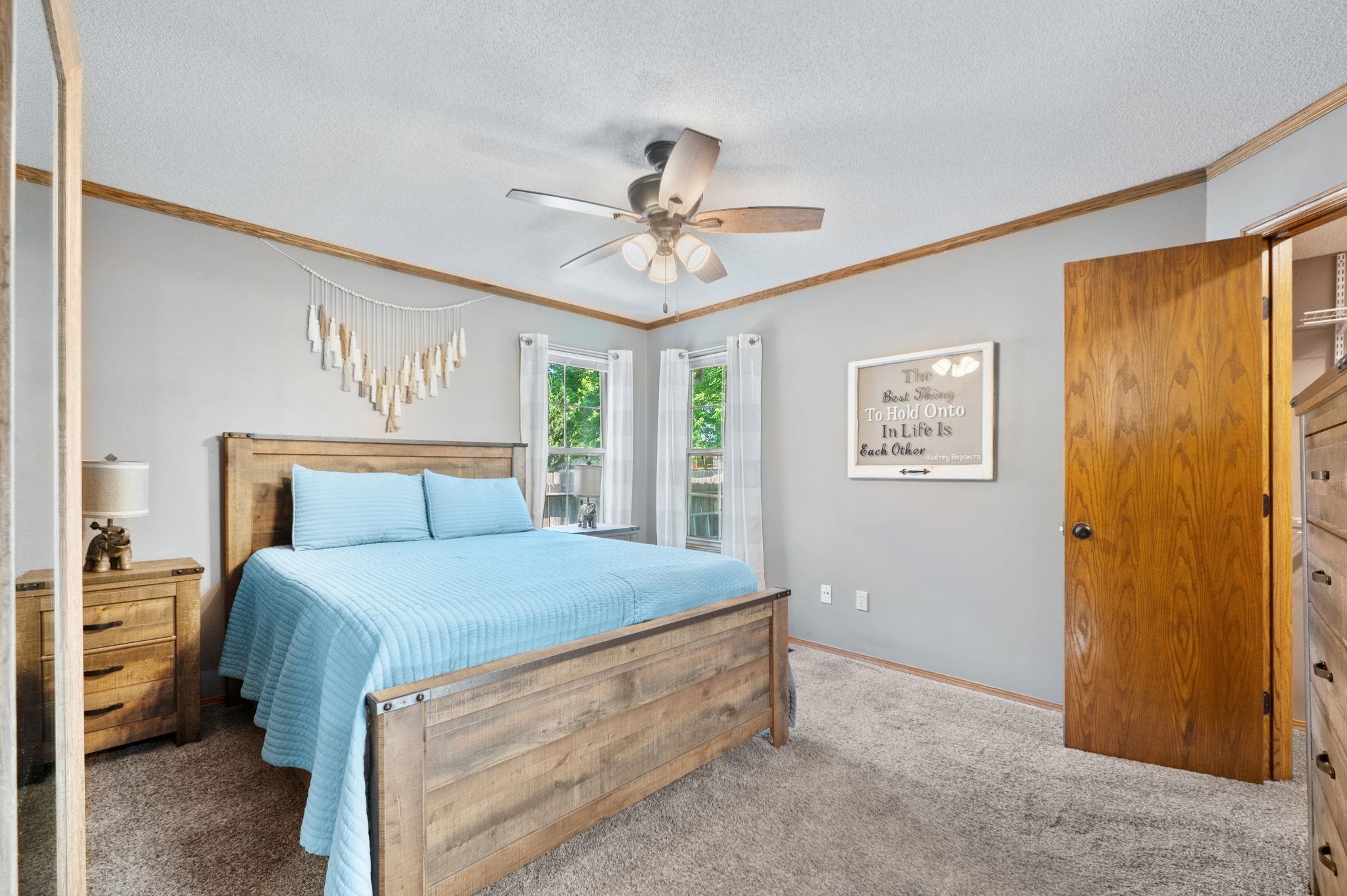 1601 N Robin Cir, Wichita, Virginia image 12
