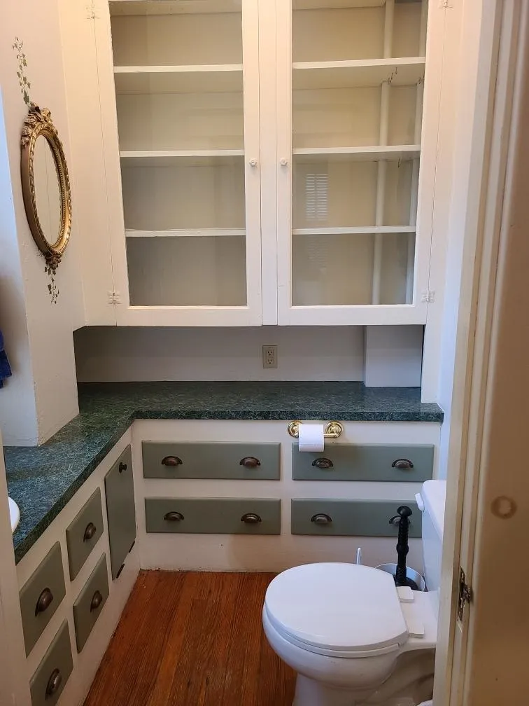 Winfield, Kansas 67156, United States, 4 Bedrooms Bedrooms, ,4 BathroomsBathrooms,Residential,Active,212259