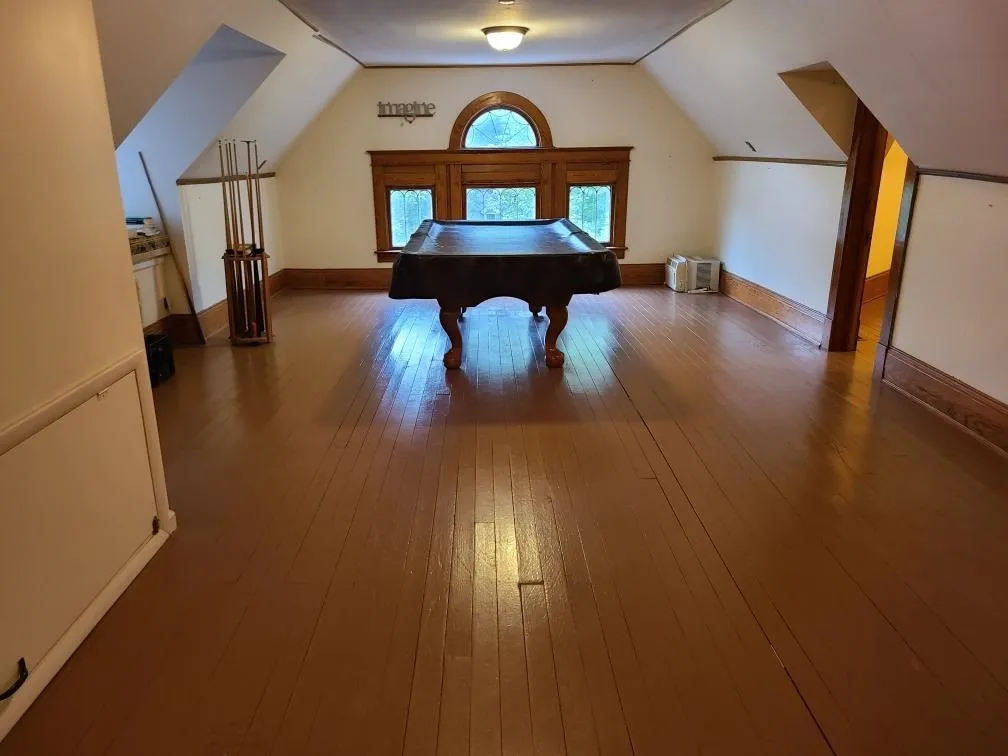 Winfield, Kansas 67156, United States, 4 Bedrooms Bedrooms, ,4 BathroomsBathrooms,Residential,Active,212259