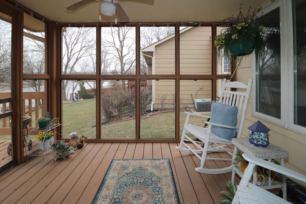 114 N Springwood Dr, Derby, Kansas image 8