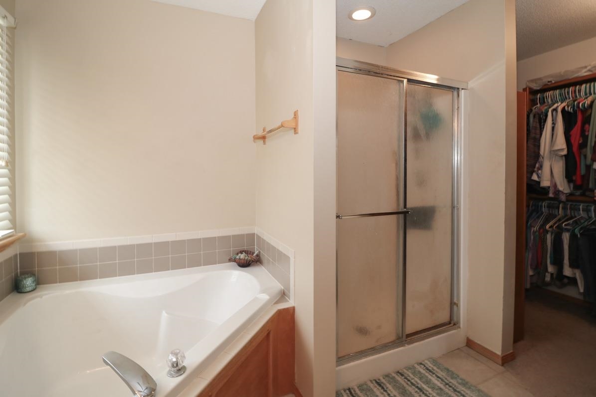 114 N Springwood Dr, Derby, Kansas image 18