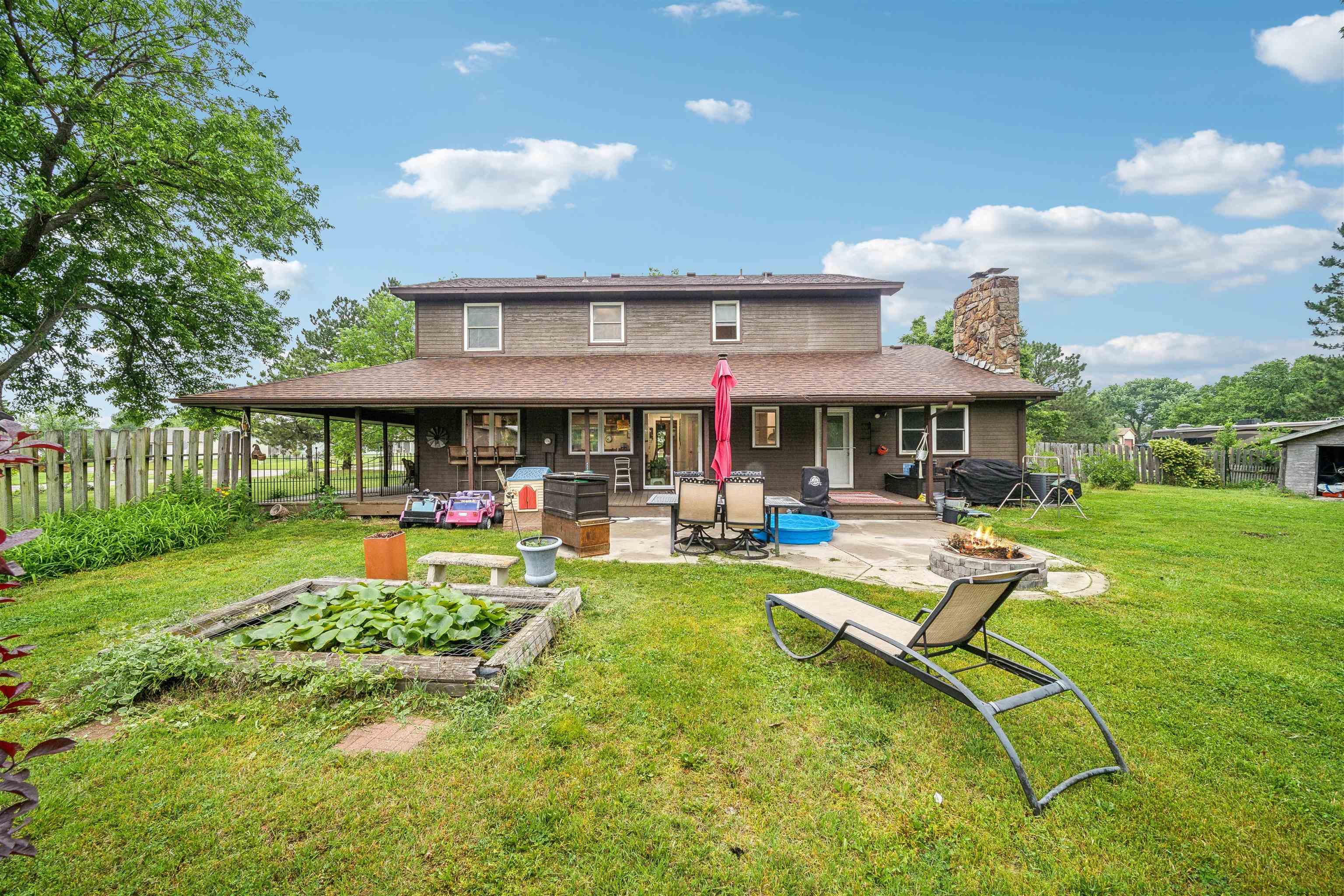 300 N Bentwood Dr, Rose Hill, Kansas image 5