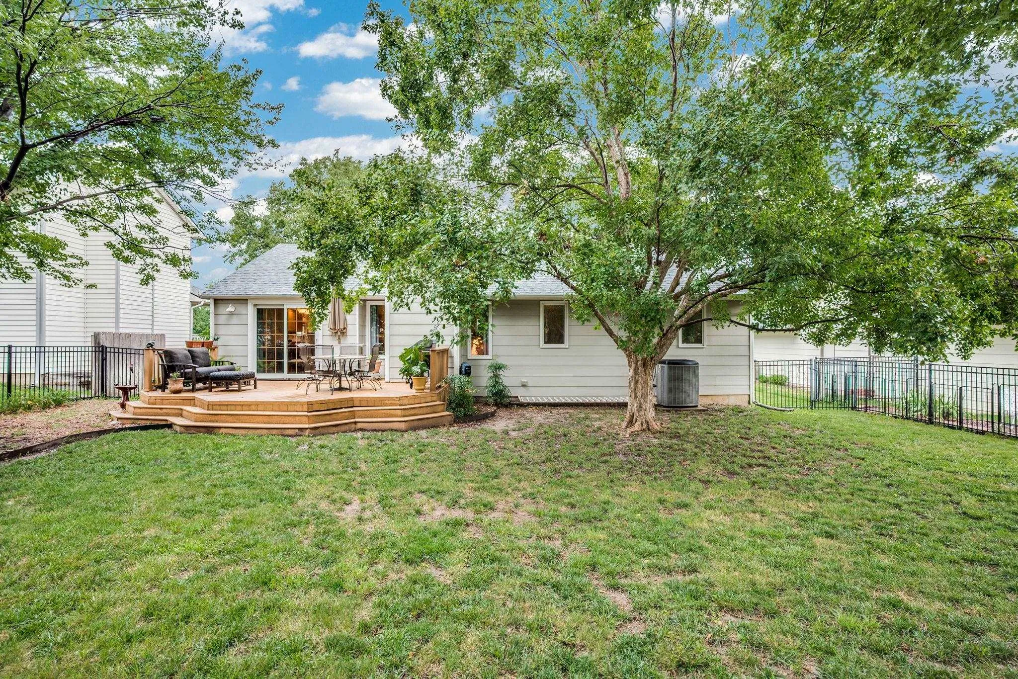 Derby, Kansas 67037, United States, 4 Bedrooms Bedrooms, ,3 BathroomsBathrooms,Residential,Active,179205