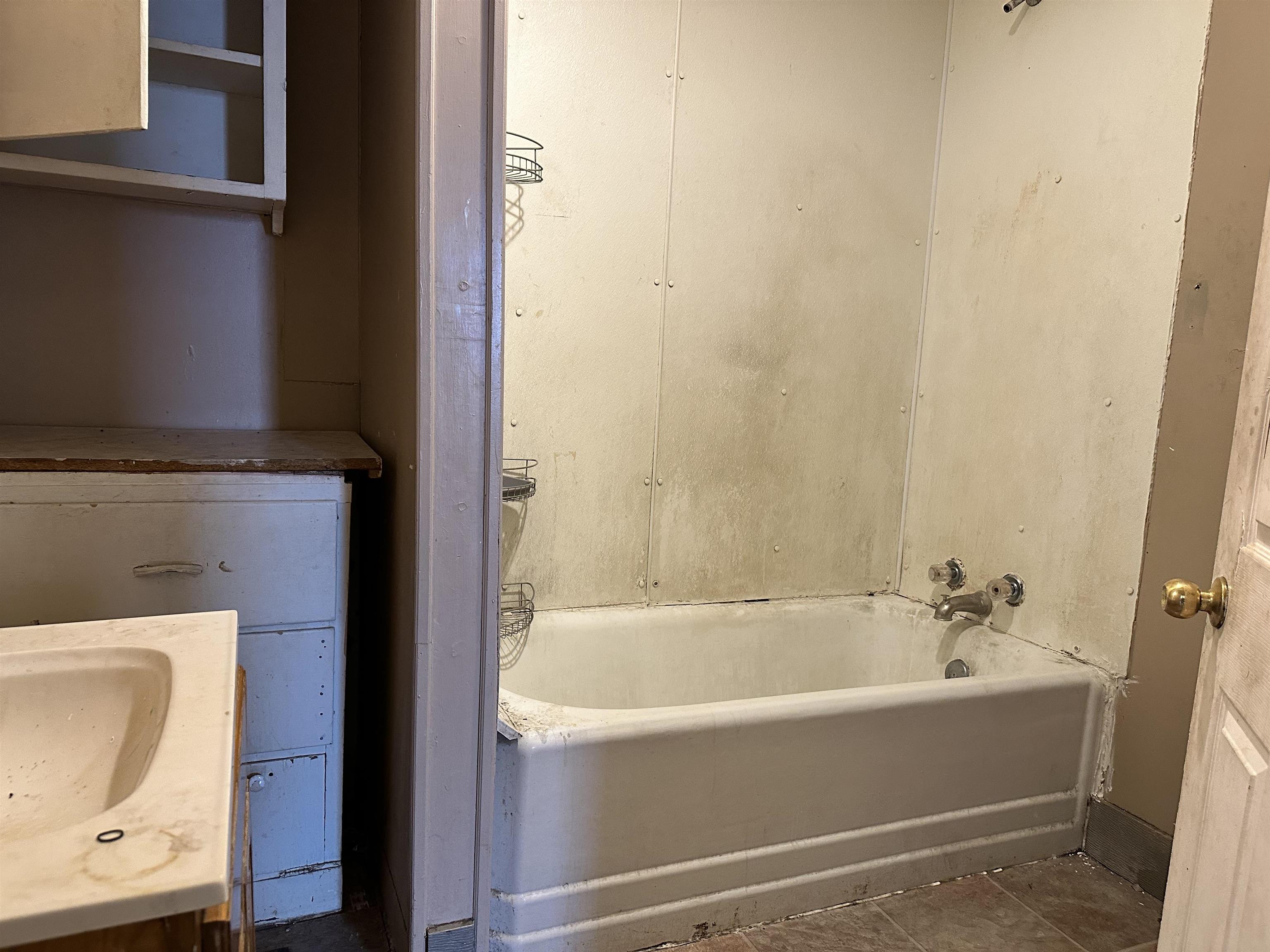110 N College Ave, Salina, Kansas image 11