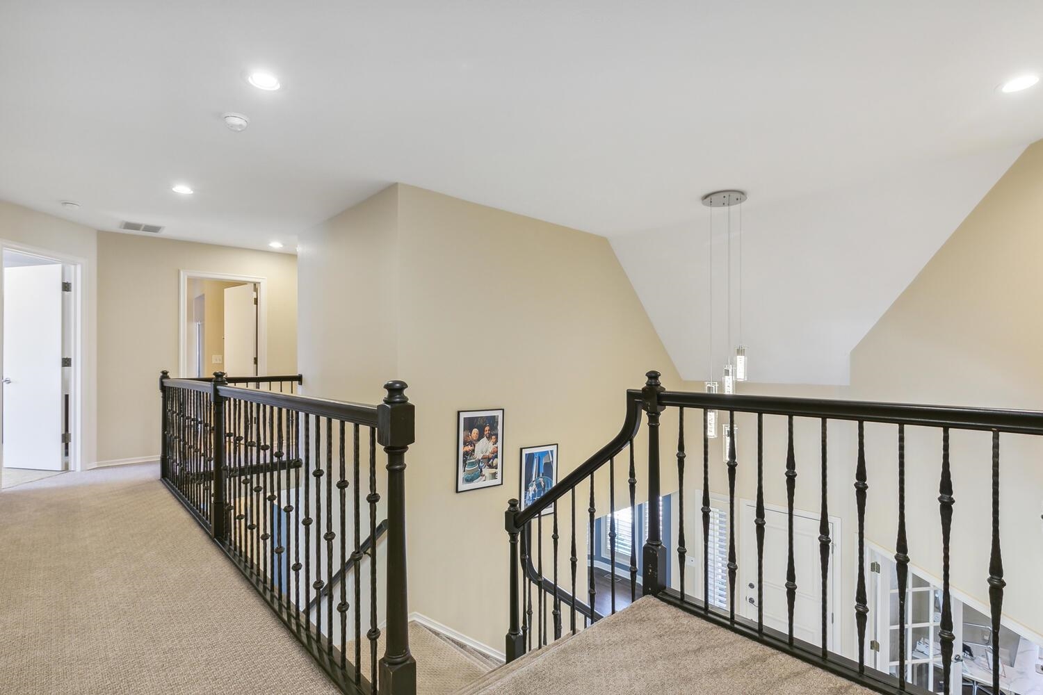 Wichita, Kansas 67226, United States, 5 Bedrooms Bedrooms, ,6 BathroomsBathrooms,Residential,Pending,62378