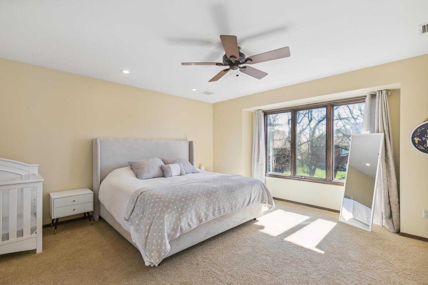 Wichita, Kansas 67226, United States, 5 Bedrooms Bedrooms, ,6 BathroomsBathrooms,Residential,Pending,62378