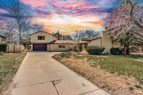 3333 E Bellaire Ct, Wichita, KS MLS: 652489
