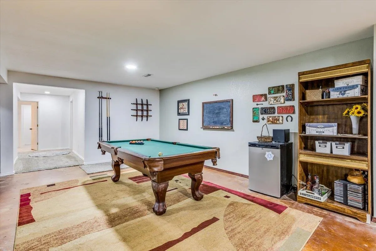 Derby, Kansas 67037, United States, 6 Bedrooms Bedrooms, ,3 BathroomsBathrooms,Residential,Pending,51245