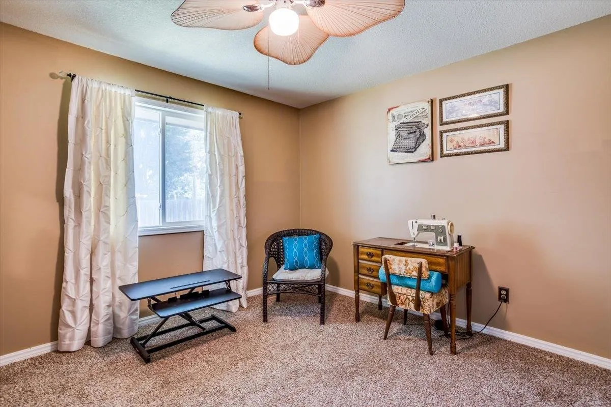 Derby, Kansas 67037, United States, 6 Bedrooms Bedrooms, ,3 BathroomsBathrooms,Residential,Pending,51245