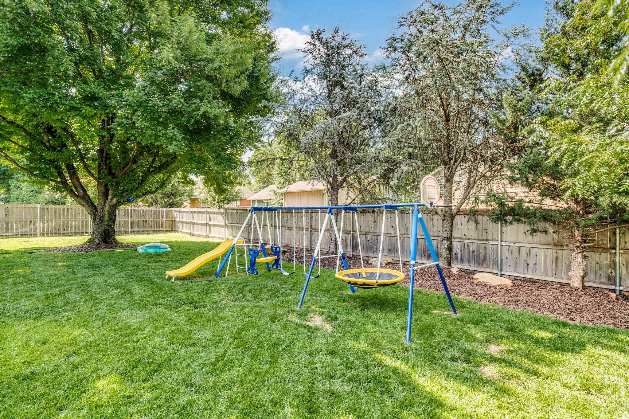 1425 E Pheasant Run St, Derby, Kansas image 33