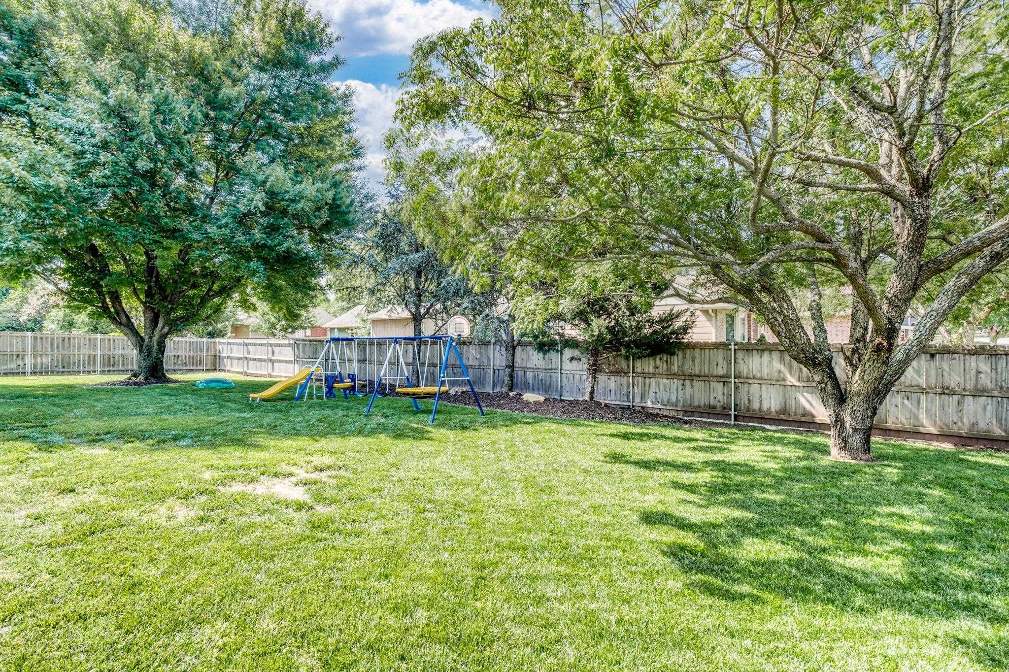 1425 E Pheasant Run St, Derby, Kansas image 31