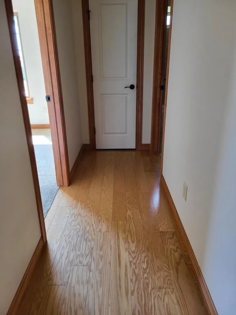 Winfield, Kansas 67156, United States, 2 Bedrooms Bedrooms, ,2 BathroomsBathrooms,Residential,Active,202502